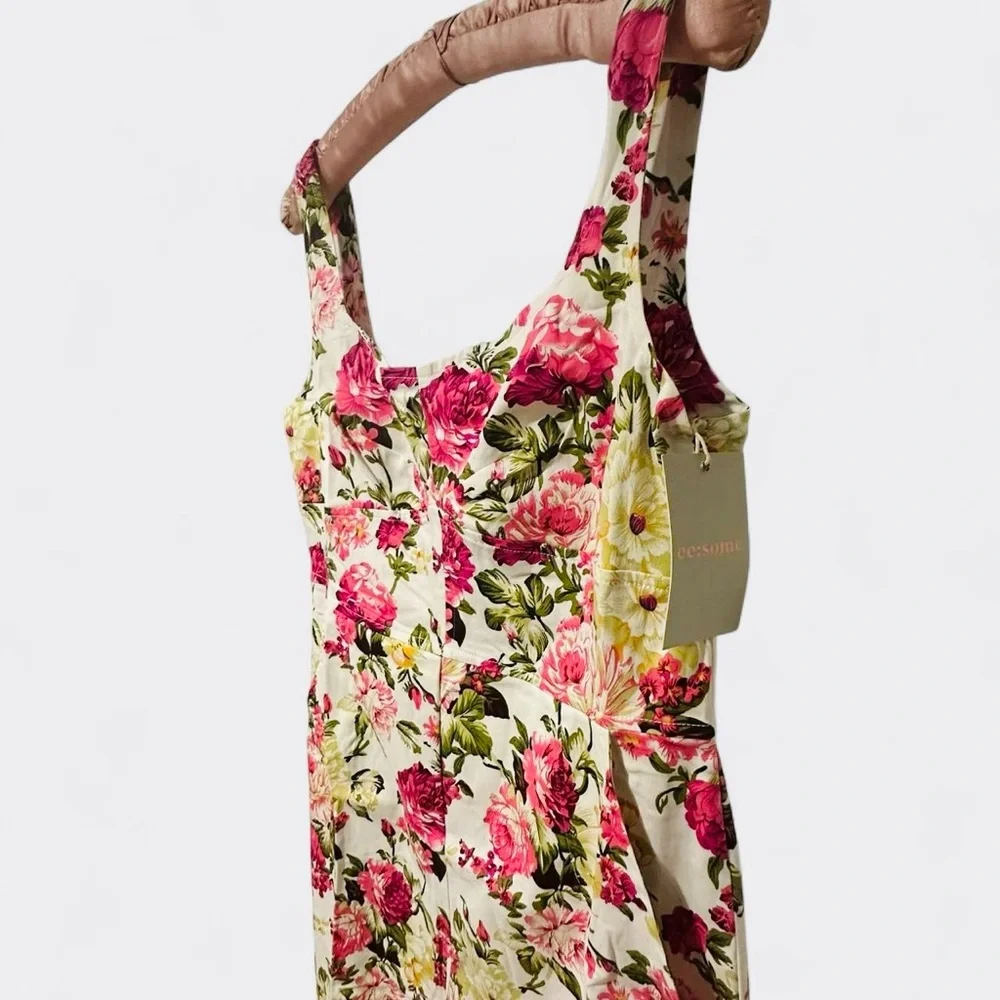 NWT ee:some Floral Jumpsuit - Sz S - Picture 3 of 7